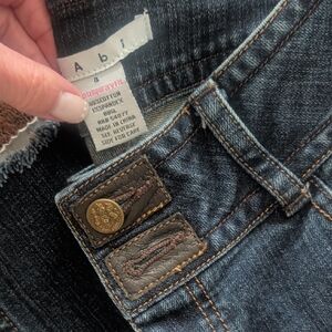 Women's Classic Indigo Jeans